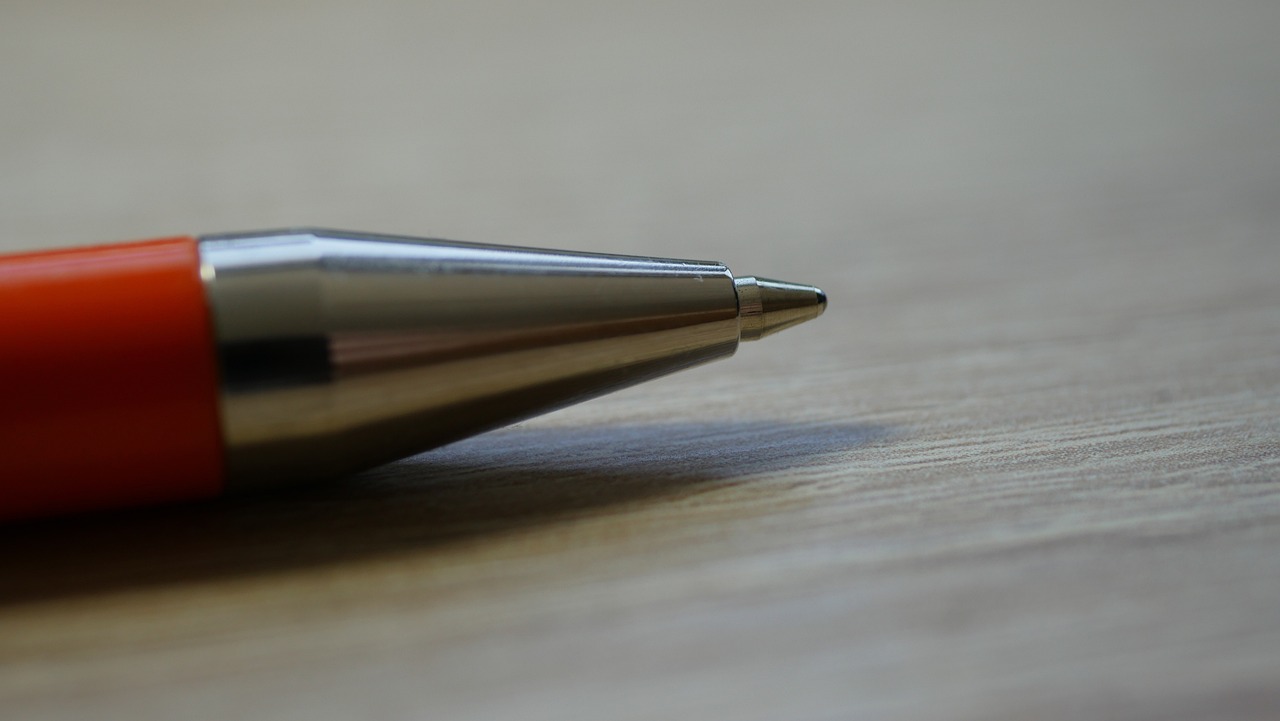 A Step-by-Step Guide to Writing a Novel
